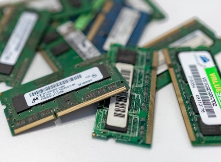 RAM supply is so tight, Samsung may be charging Apple double