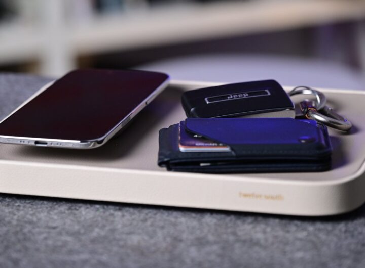 Twelve South Valet review: A bespoke catchall MagSafe charger that could be faster