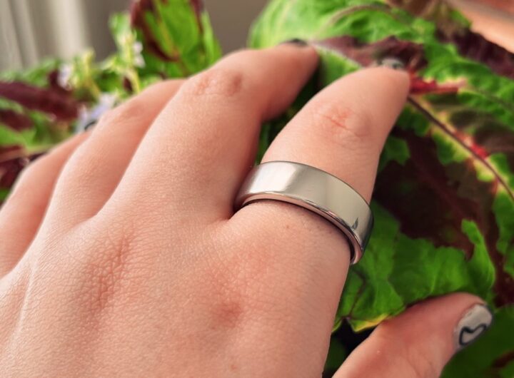 Oura’s FDA lobbying benefits Apple Watch, if everyone’s smart about the risks