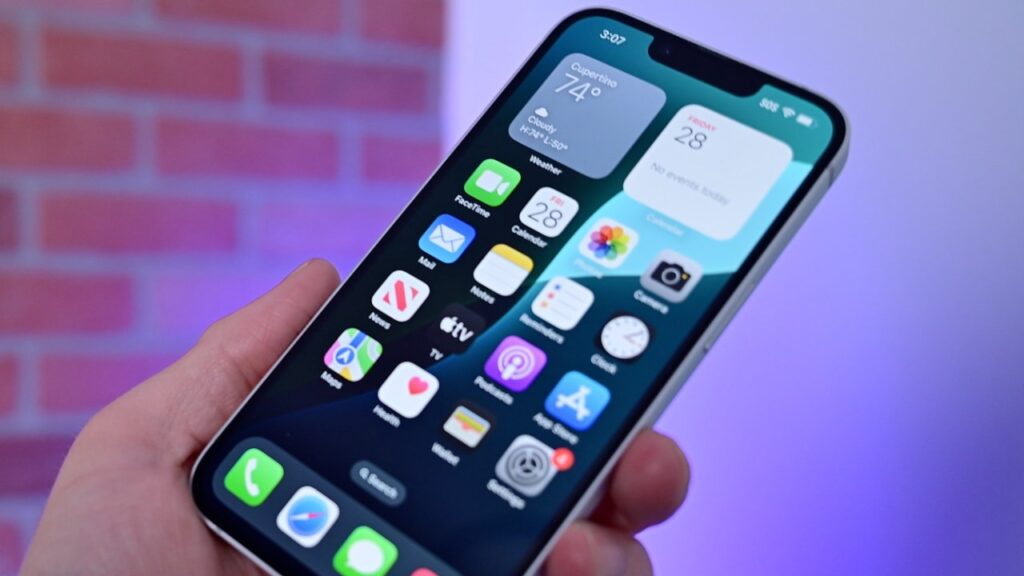 iPhone set all-time European sale record in 2025, even as market declines