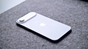 This severe and international iPhone hack is the best reason to update to iOS 26.3 yet