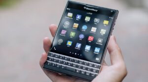Blackberry’s ghost still haunts Apple in lawsuits that have nothing to do with them