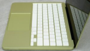 MacBook Neo & iPhone 17e parts now offered via Apple’s repair program